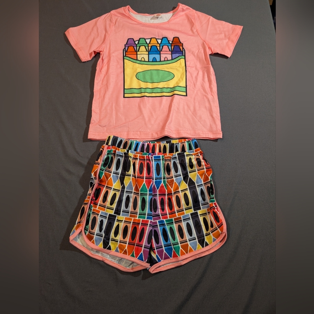 Girls' Crayon Graphic Tee and Colorful Crayon Print Shorts Set - Pink